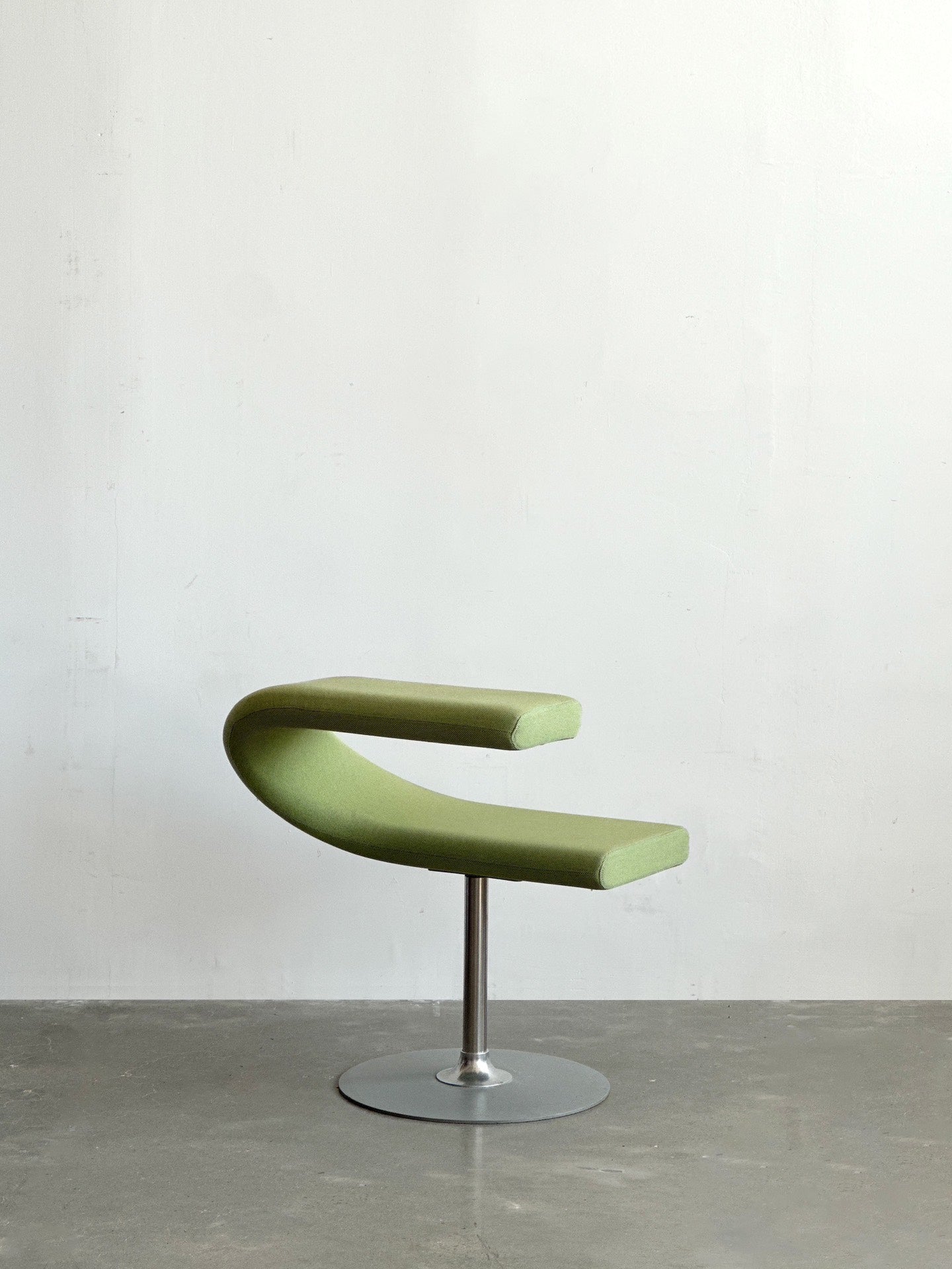 Rotatable Office And Dining Chair by Fredrik Mattson