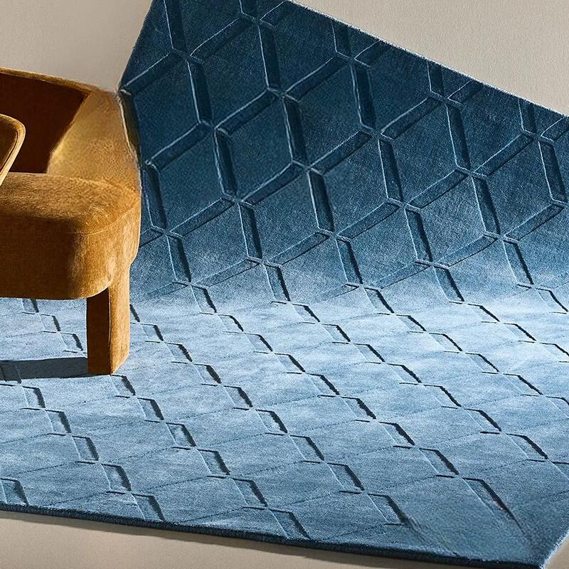 Aurelia Geometric Plaid Handmade Coffee Table Blanket – Elegant Light Luxury Design