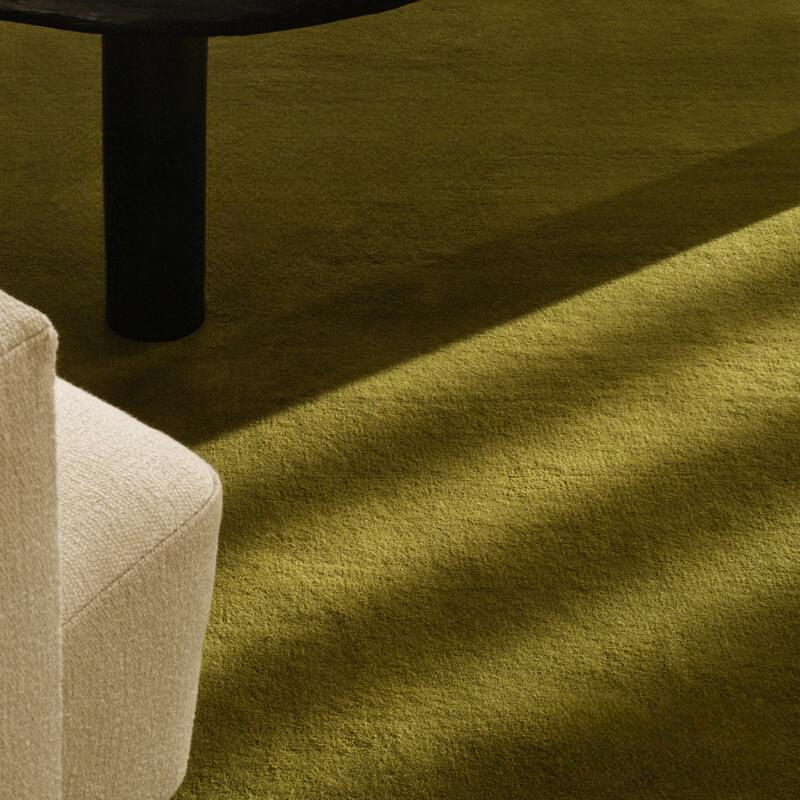 Retro green carpet living room medieval homestay full bedroom bedside minimalist pure color French wool texture light luxury