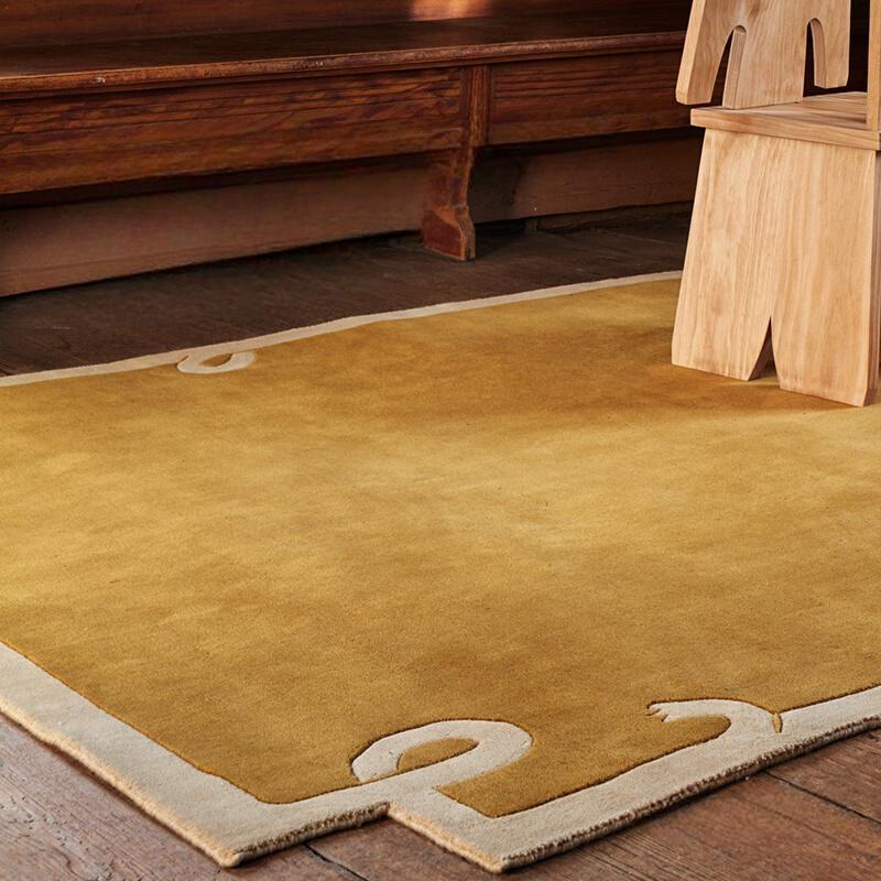 Ninette Medieval Style Handmade rug – High-Grade Softness