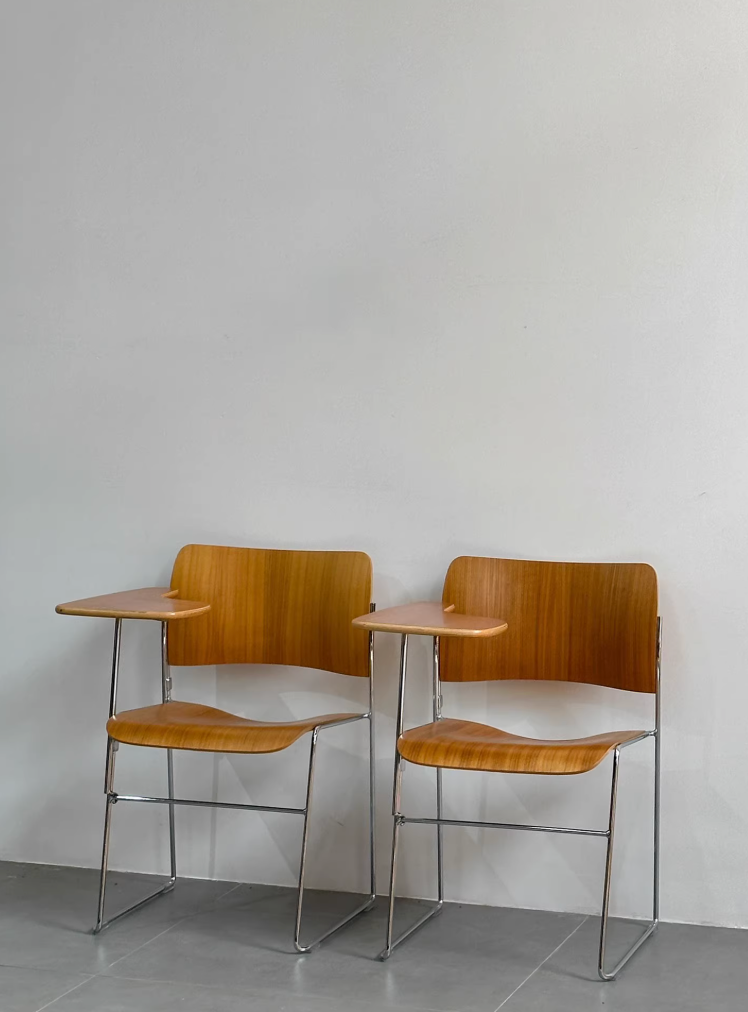 Work Chair With Table: WRK by David Rowland