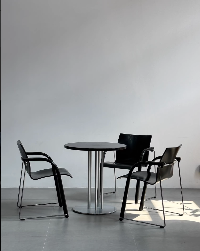 Dining Chair A320 Chair Table Set by Wulf Schneider and Ulrich Boehme