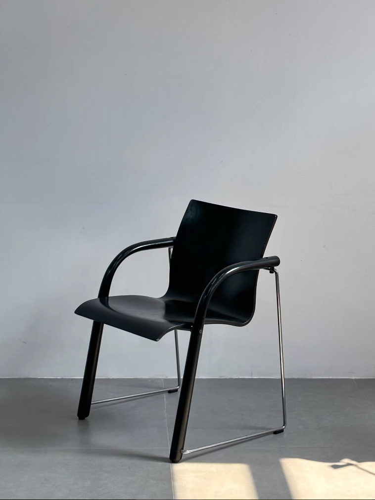 Dining Chair A320 Chair Table Set by Wulf Schneider and Ulrich Boehme