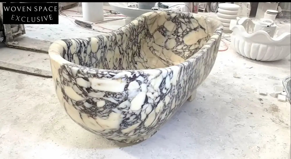 Alarico Calacatta Viola Marble Bathtub – Hand-Carved Luxury Design