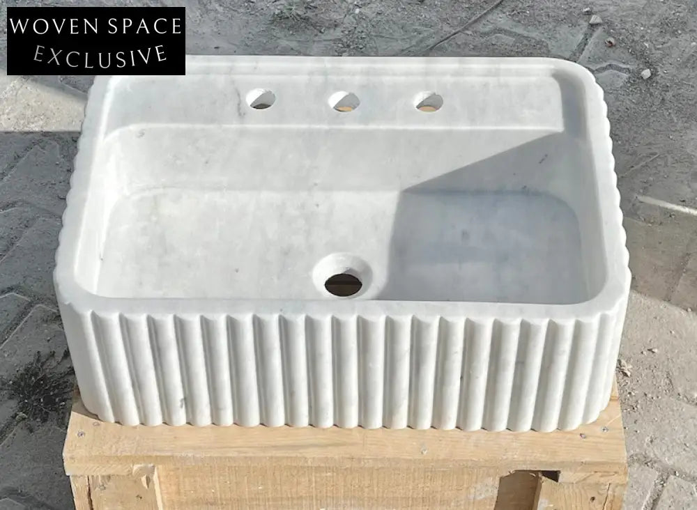 Albane Carrara Marble Sink with Ribbed Sides