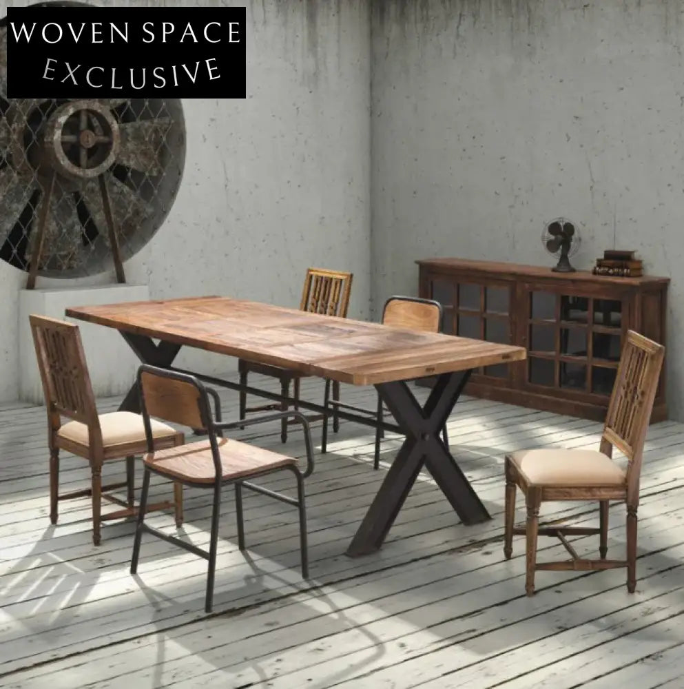 American Style Solid Pine Wood Dining Table with Sturdy Metal Legs