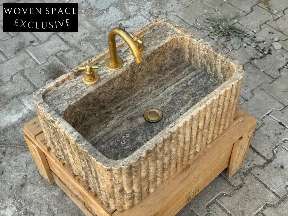 Arnauld Travertine Ribbed Marble Sink