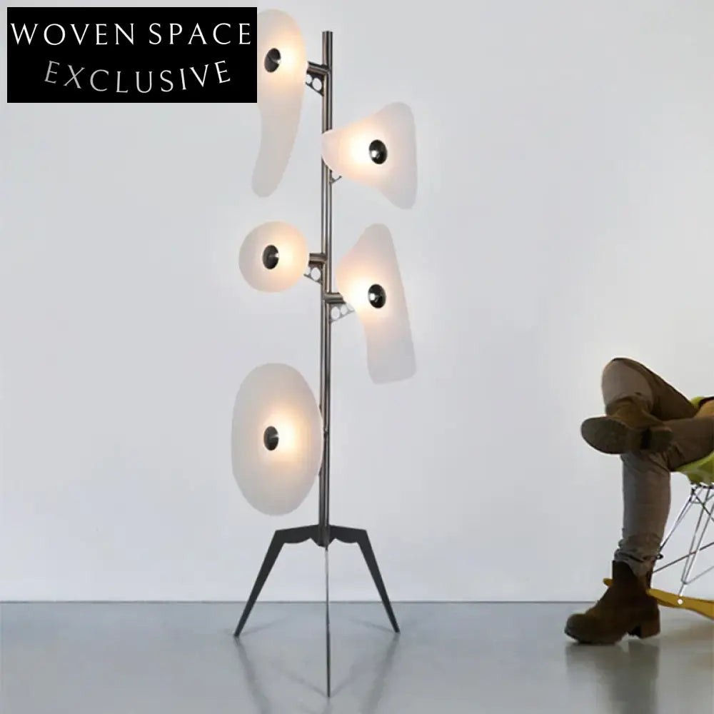 Artistic Tree Shape LED Standing Lamp for Modern Living Room Decor