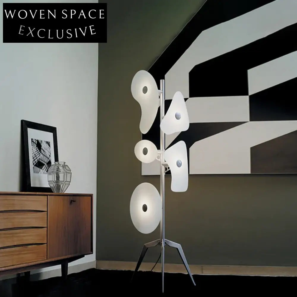 Artistic Tree Shape LED Standing Lamp for Modern Living Room Decor