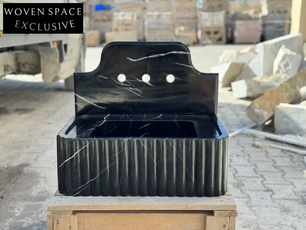 Barthélemy Nero Ribbed Marble Sink - Wall Mounted
