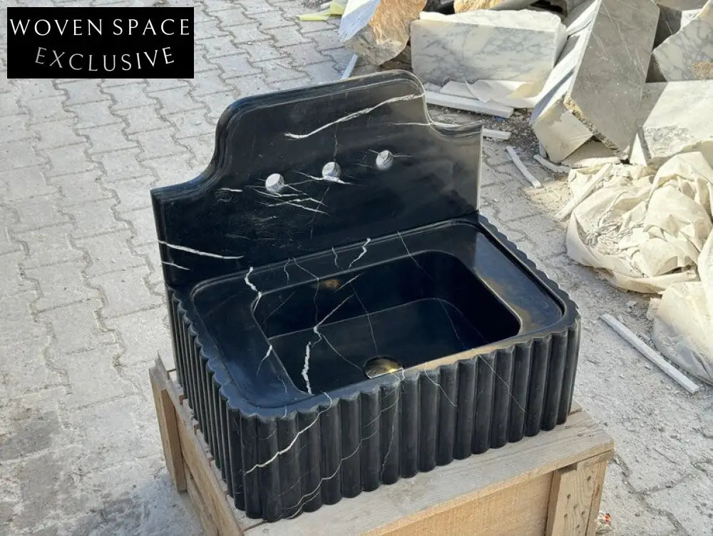 Barthélemy Nero Ribbed Marble Sink - Wall Mounted