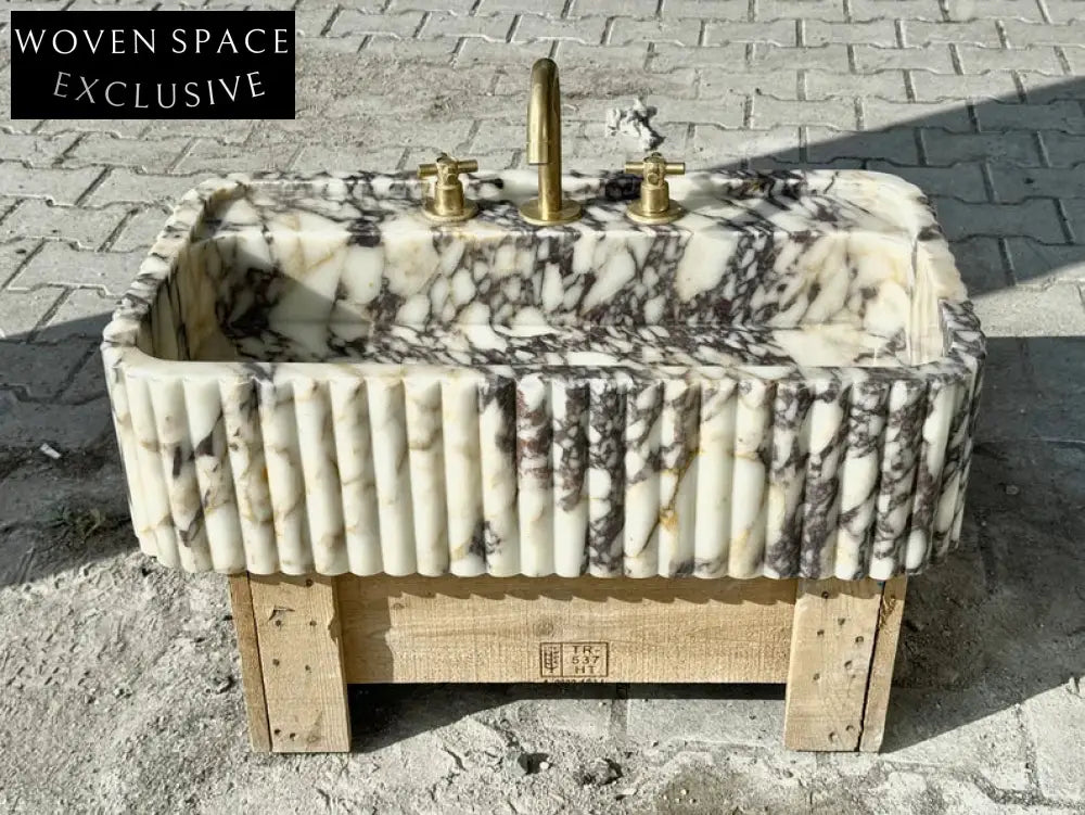 Calacatta Viola marble sink ribbed 3 Sides