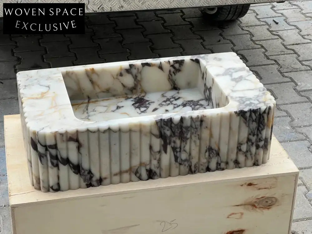 Calacatta Viola marble sink ribbed 3 Sides
