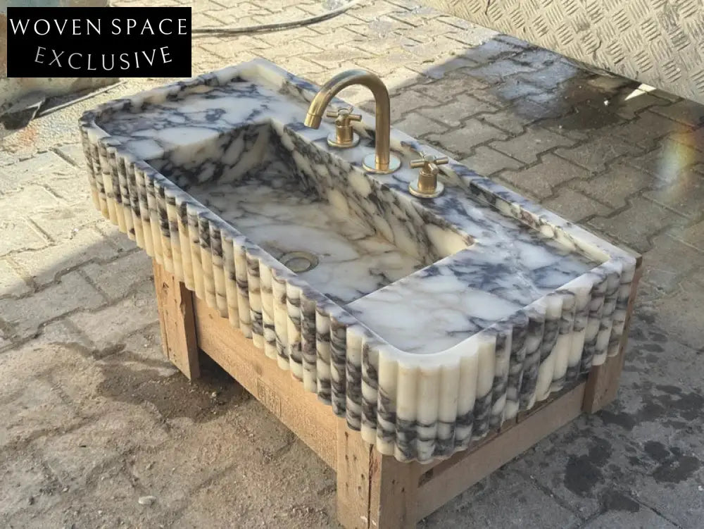 Calacatta Viola marble sink ribbed 3 Sides