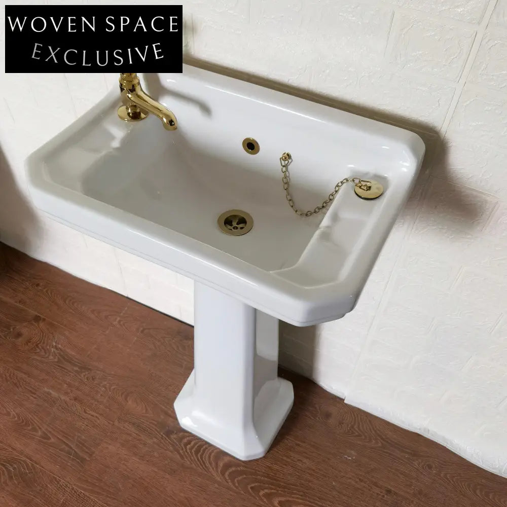 Campania Debolai British Style Small Pedestal Basin