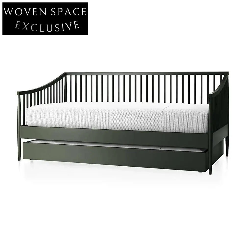 Charming Solid Oak Spindle Daybed with Trundle for Kids & Guest Rooms