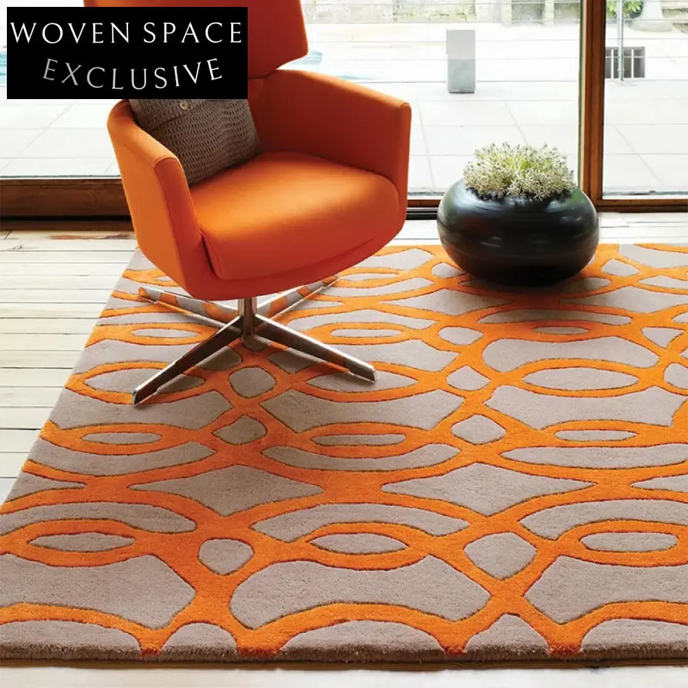 Chic Geometric Polyester Area Rug: Soft, Modern, Perfect for Living Room