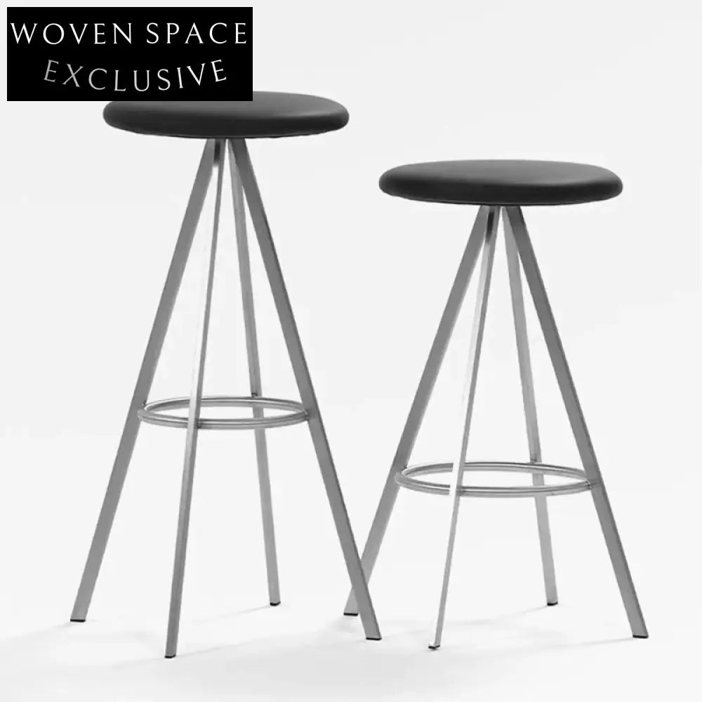 Chic Modern PU Leather Bar Stool with Metal Legs and Footrest