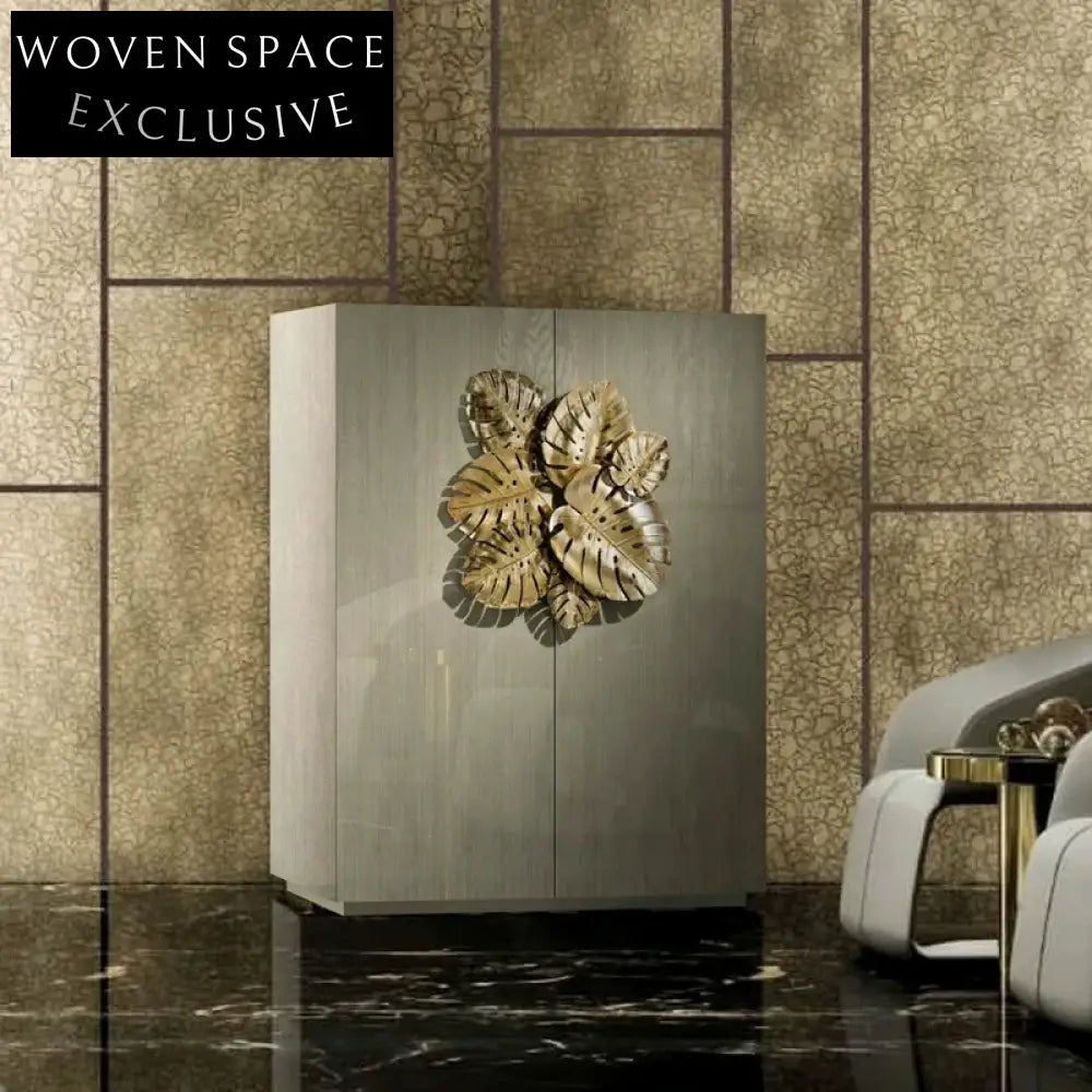 Chic Modern Solid Wood Console Cabinet for Living Room Hallway Wine Storage Sideboard