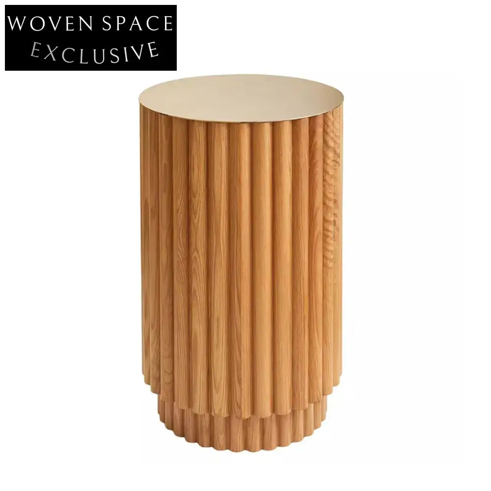 Chic Modern Solid Wood Round Cafe Coffee Table for Restaurant & Home