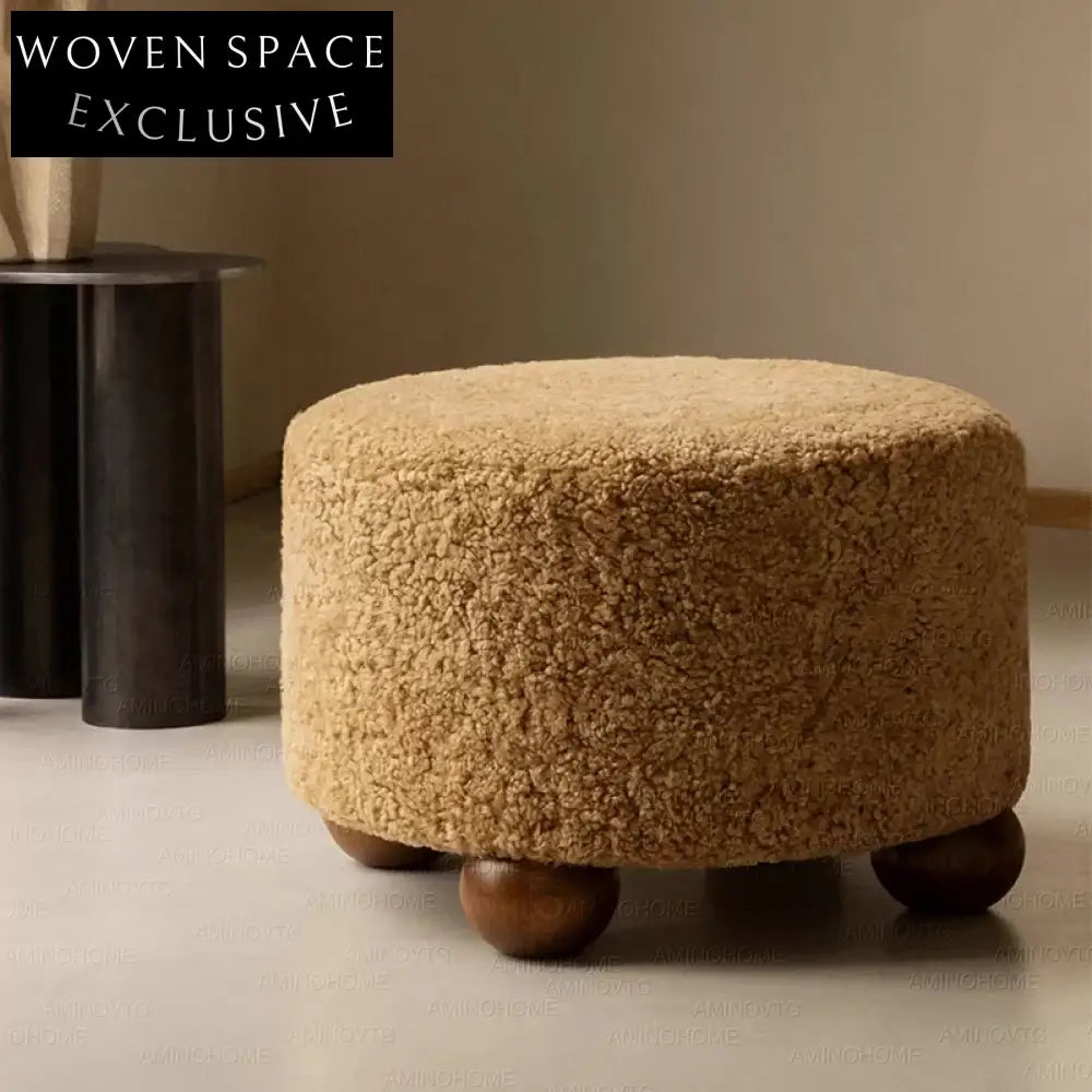 Chic Nordic Boucle Fabric Round Ottoman: Modern Living Room Accent Stool Chair