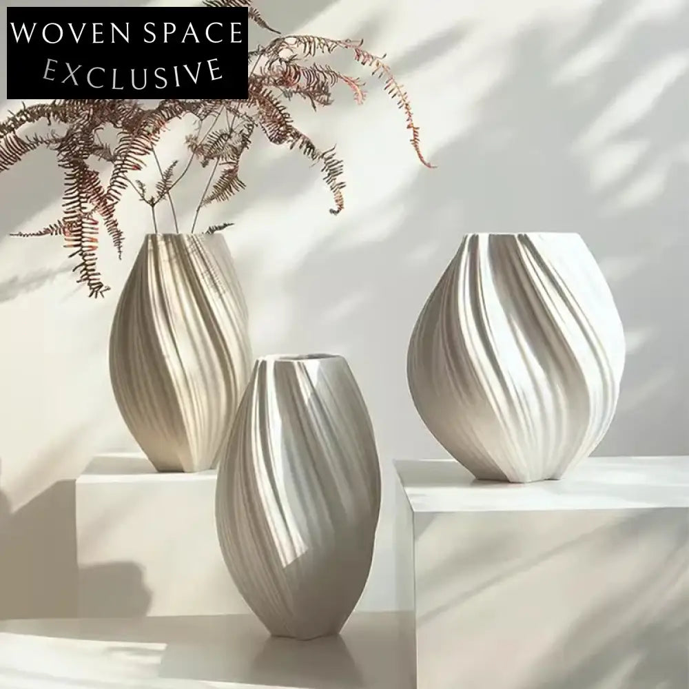 Chic Nordic Ceramic Flower Vase for Modern Home Decor and Dried Arrangements