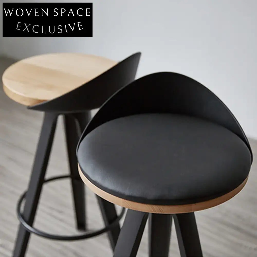 Chic Nordic Industrial Bar Stool with Modern Luxury Seating