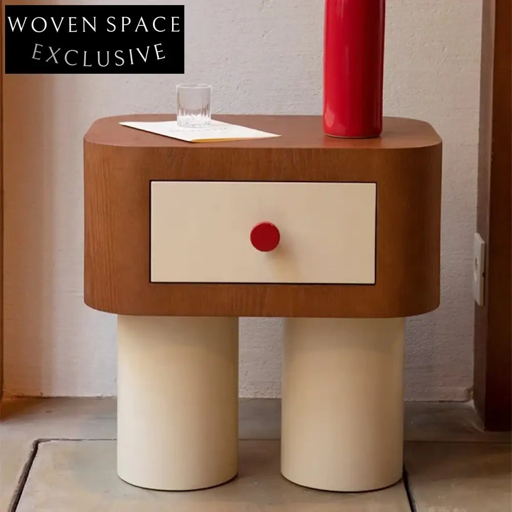 Chic Solid Wood Nightstand with Storage Drawer - Modern Bedroom Side Table