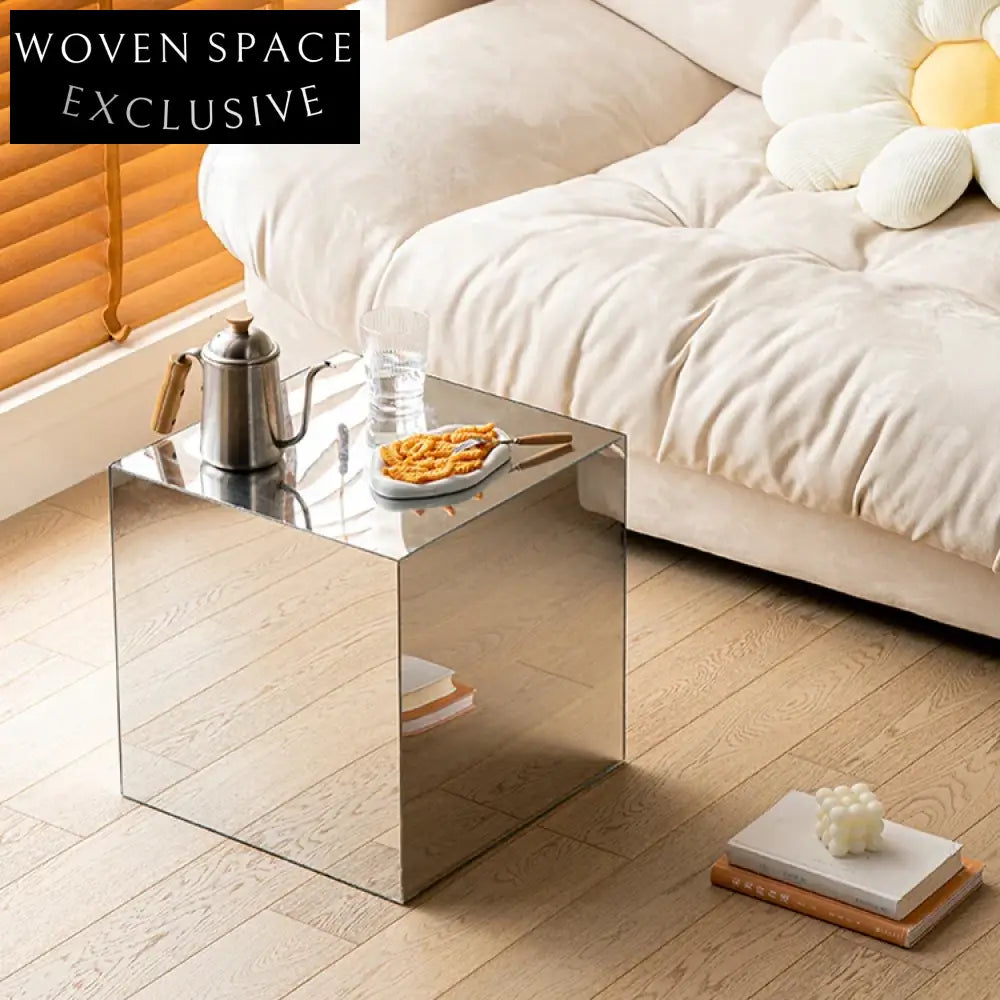 Clear Acrylic Cube Side Table for Modern Home Decor, Elegant Coffee Table