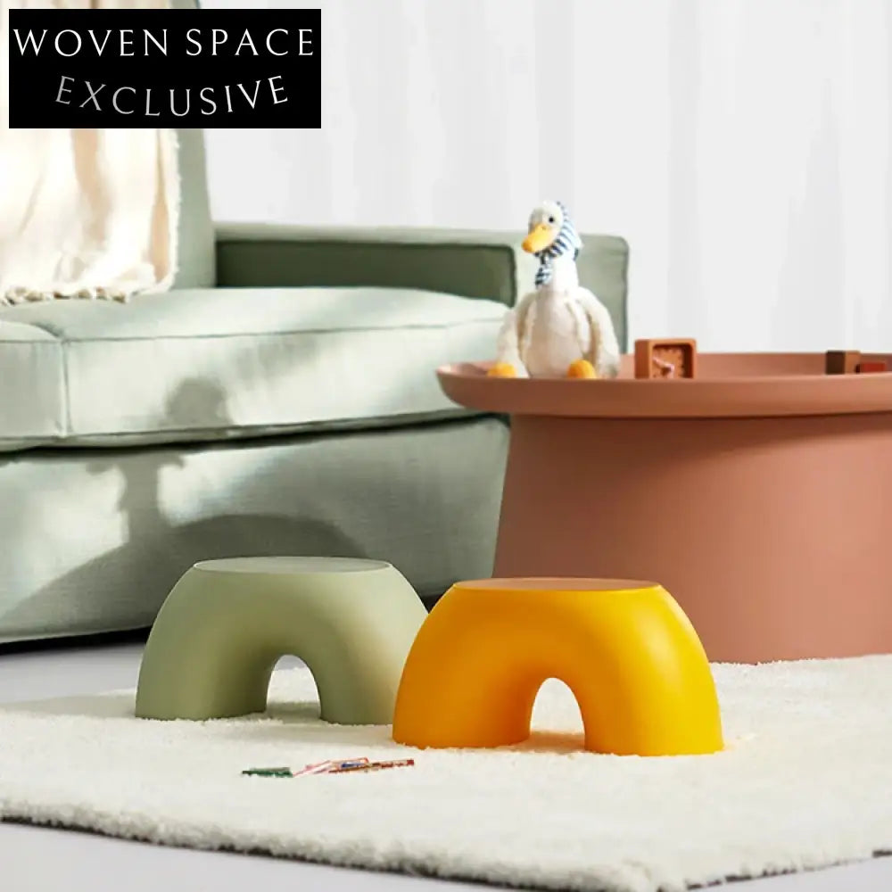 Colorful Plastic Kids Stool Footrest Ottoman for Living Room and Baby