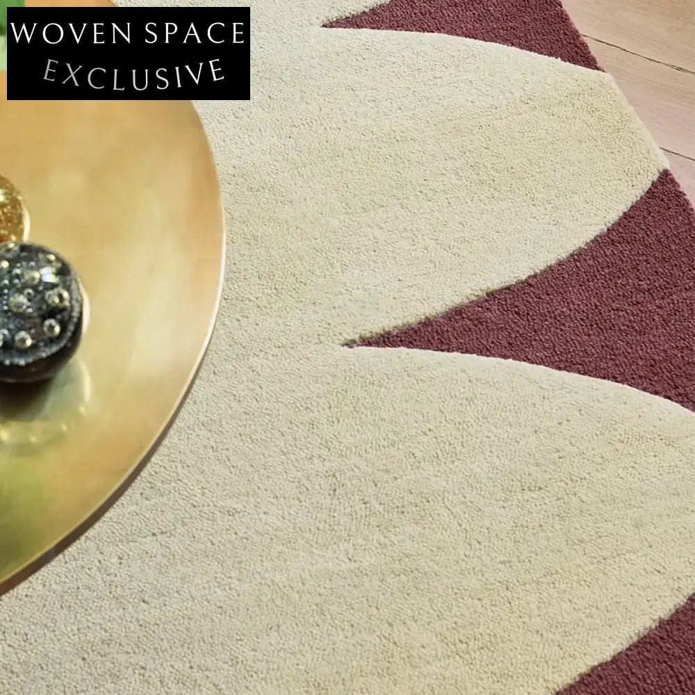 Cozy Handmade Cream Area Rug: Modern Minimalist Polyester Living Room Decor