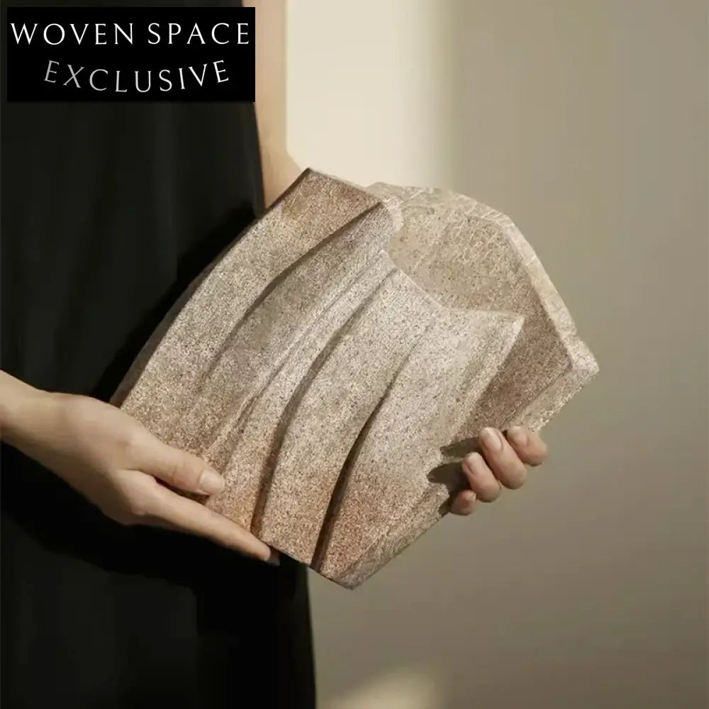 Creative Irregular Resin Art Decor Vase for Living Room Tabletop Display Vase