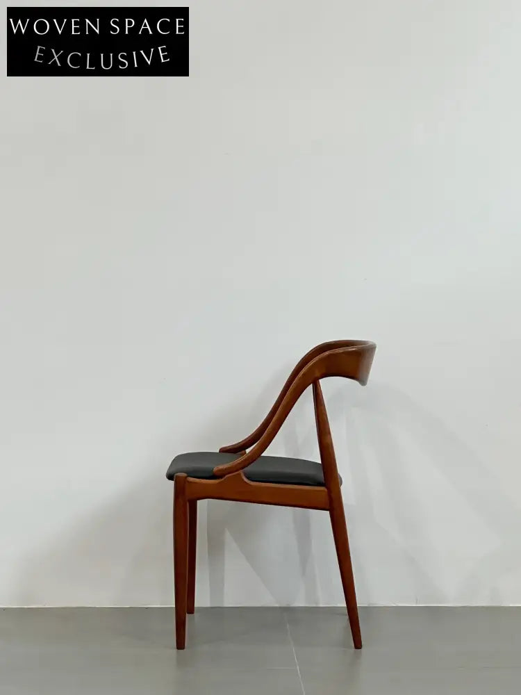Danish Classic Designer Dining Chairs by Johannes Andersen