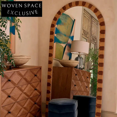 Elegant Arched Full-Length Mirror: Modern Solid Wood Frame Floor Mirror