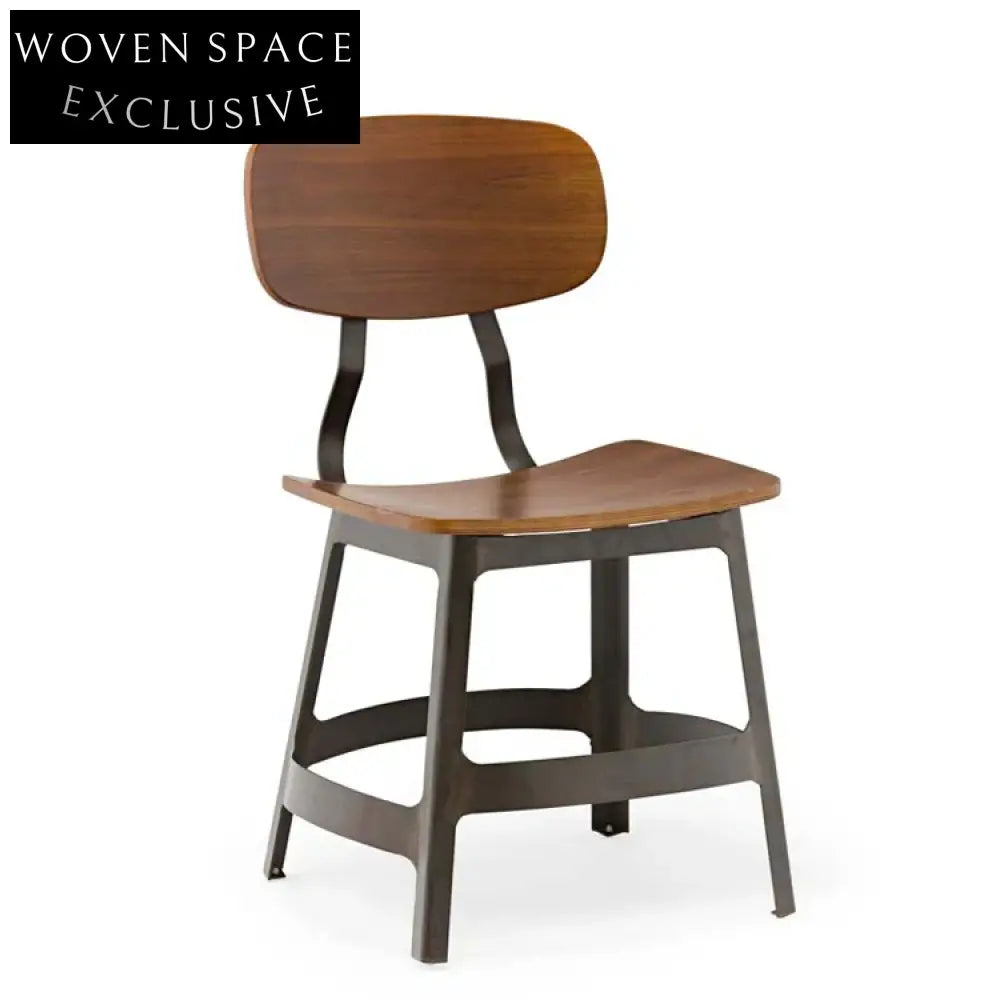 Elegant Bentwood Dining Chair with Steel Legs for Modern Kitchens and Cafes