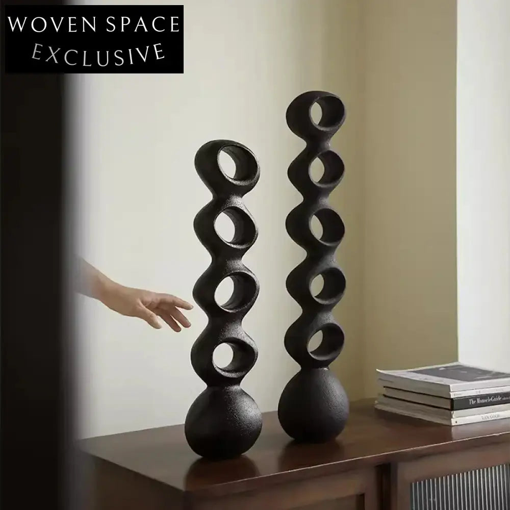 Elegant Black Oval Resin Artistic Frame Ornament for Modern Decor