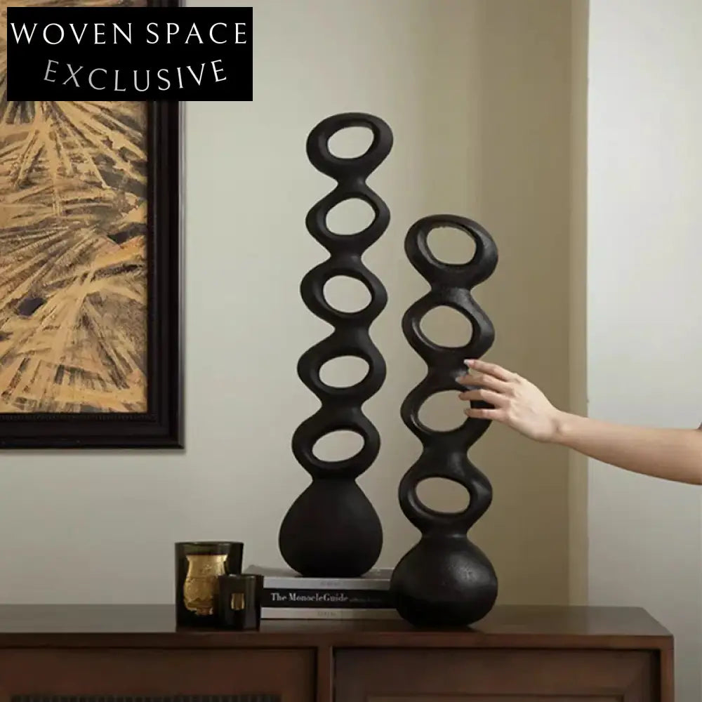 Elegant Black Oval Resin Artistic Frame Ornament for Modern Decor