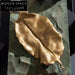 Elegant Contemporary Golden Leaf Metal Home Decor Sculpture for Living Room