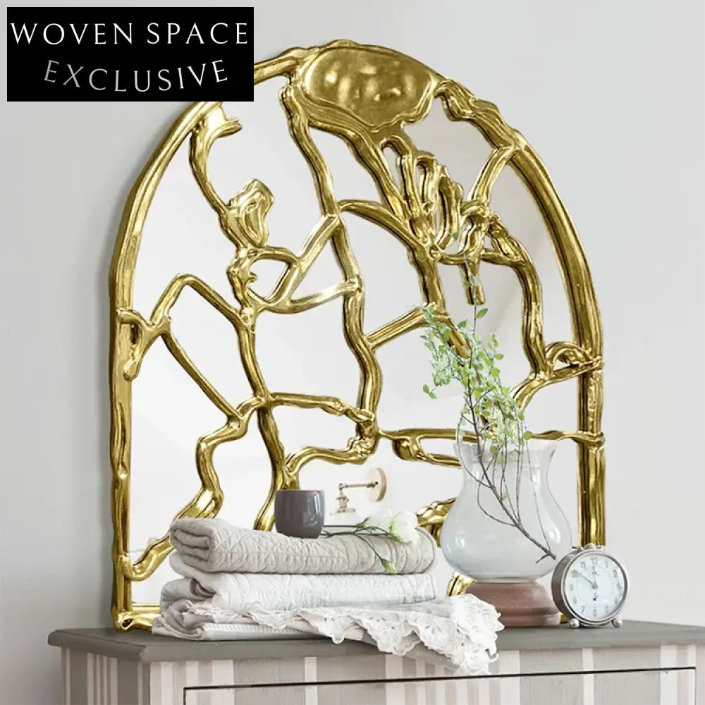 Elegant European Light Luxury Wall Art Hanging Decoration Mirror for Modern Homes