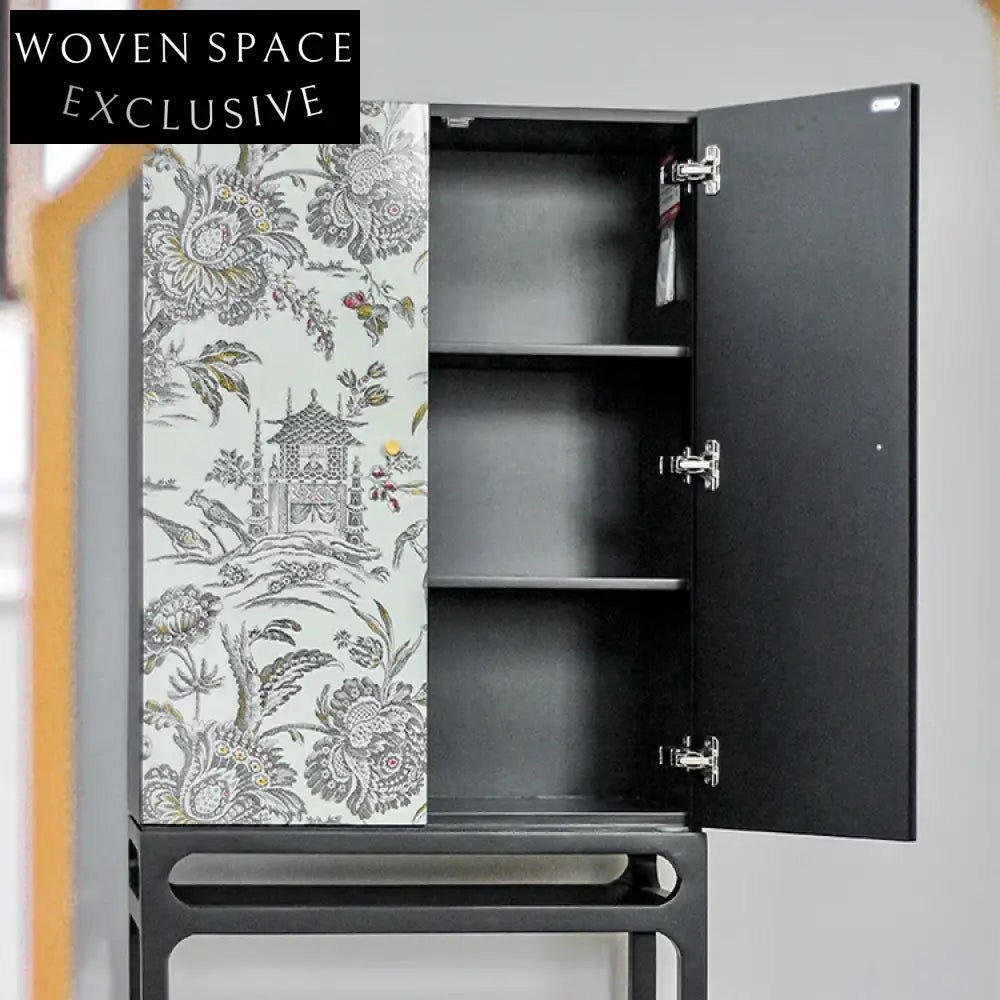 Elegant European Style Solid Wood Living Room Storage Sideboard Cabinet