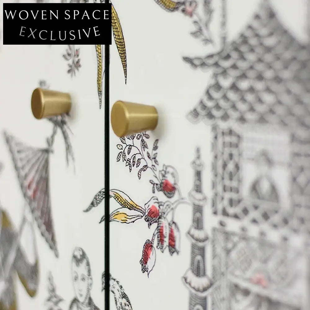 Elegant European Style Solid Wood Living Room Storage Sideboard Cabinet