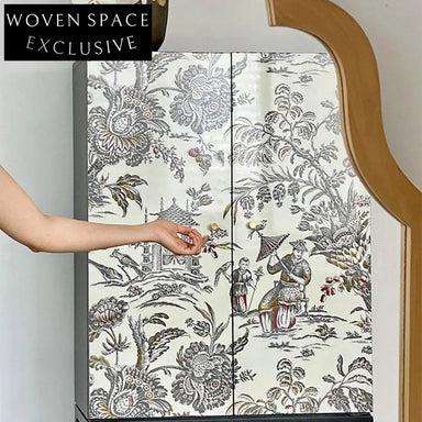 Elegant European Style Solid Wood Living Room Storage Sideboard Cabinet