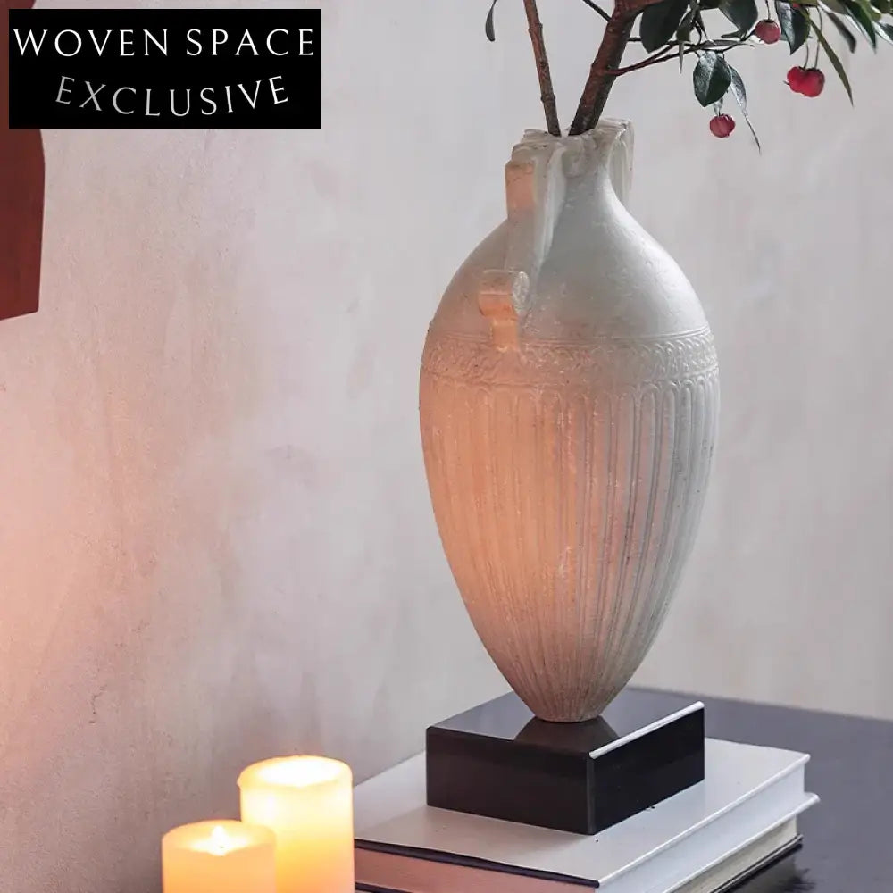Elegant French Retro Handmade Resin Flower Vase for Console Tabletop Decor