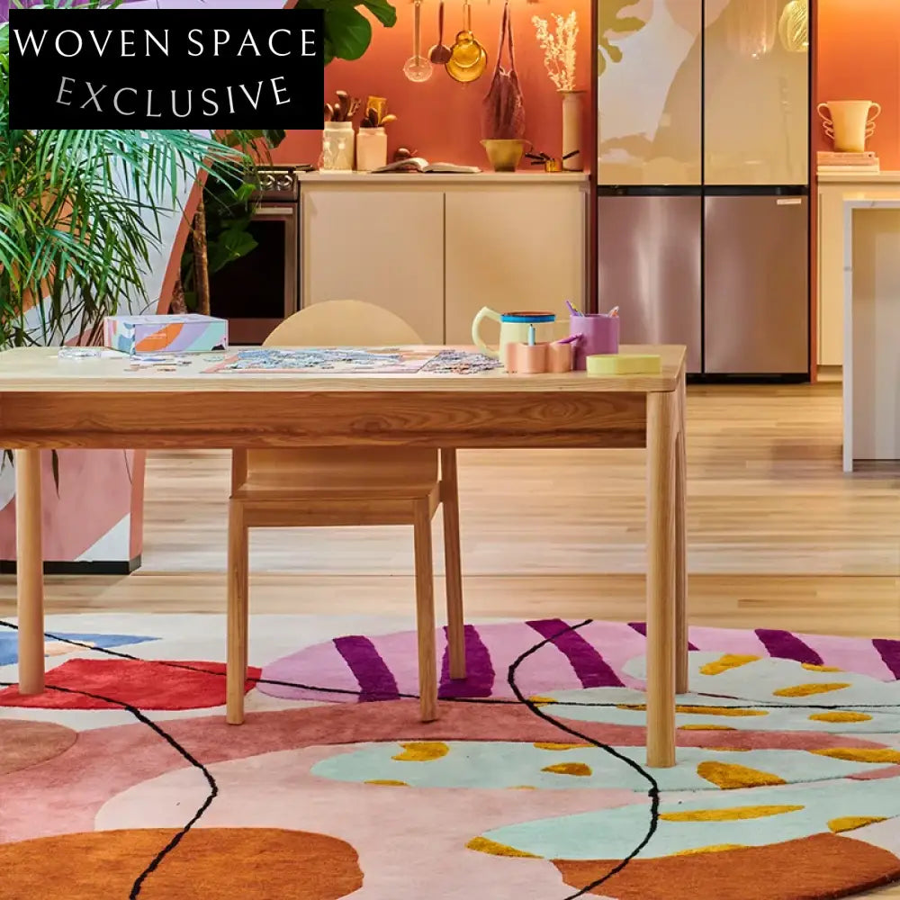 Elegant Handmade Polyester Area Rug with French Vintage Style Geometric Pattern