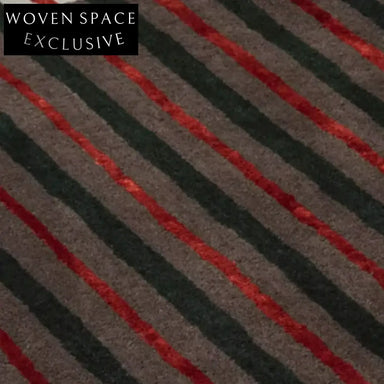 Elegant Italian Design Hand-Tufted Polyester Stripe Area Rug for Modern Living