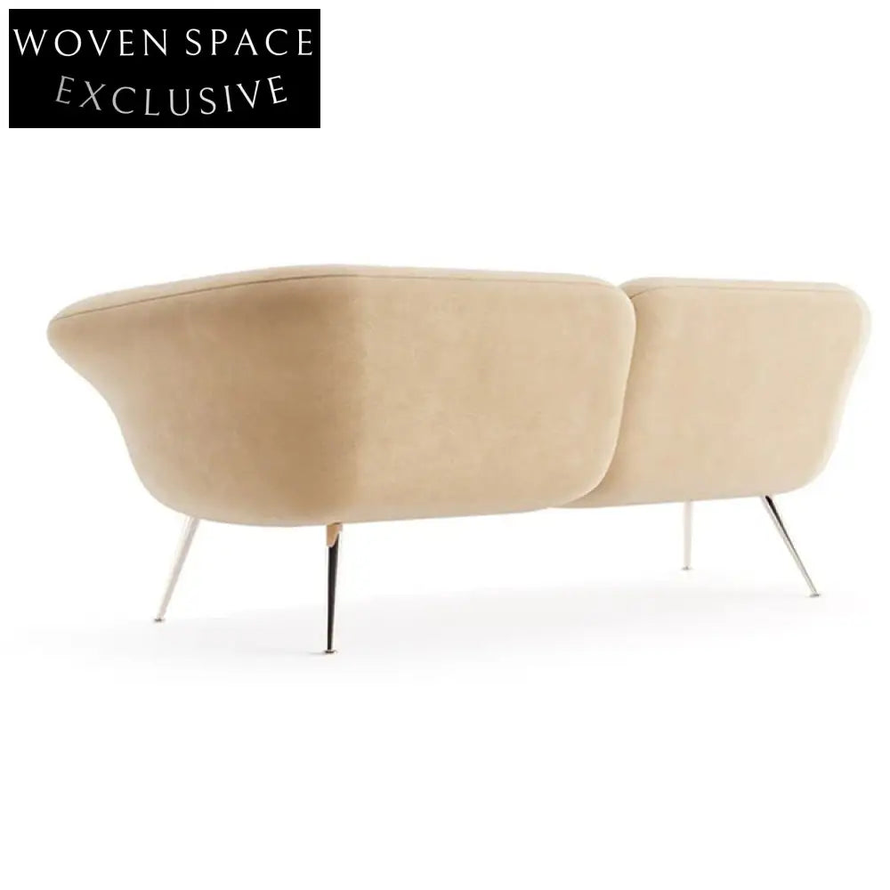 Elegant Lip Shaped Accent Chair - Chic Modern Fabric Leisure Single Sofa