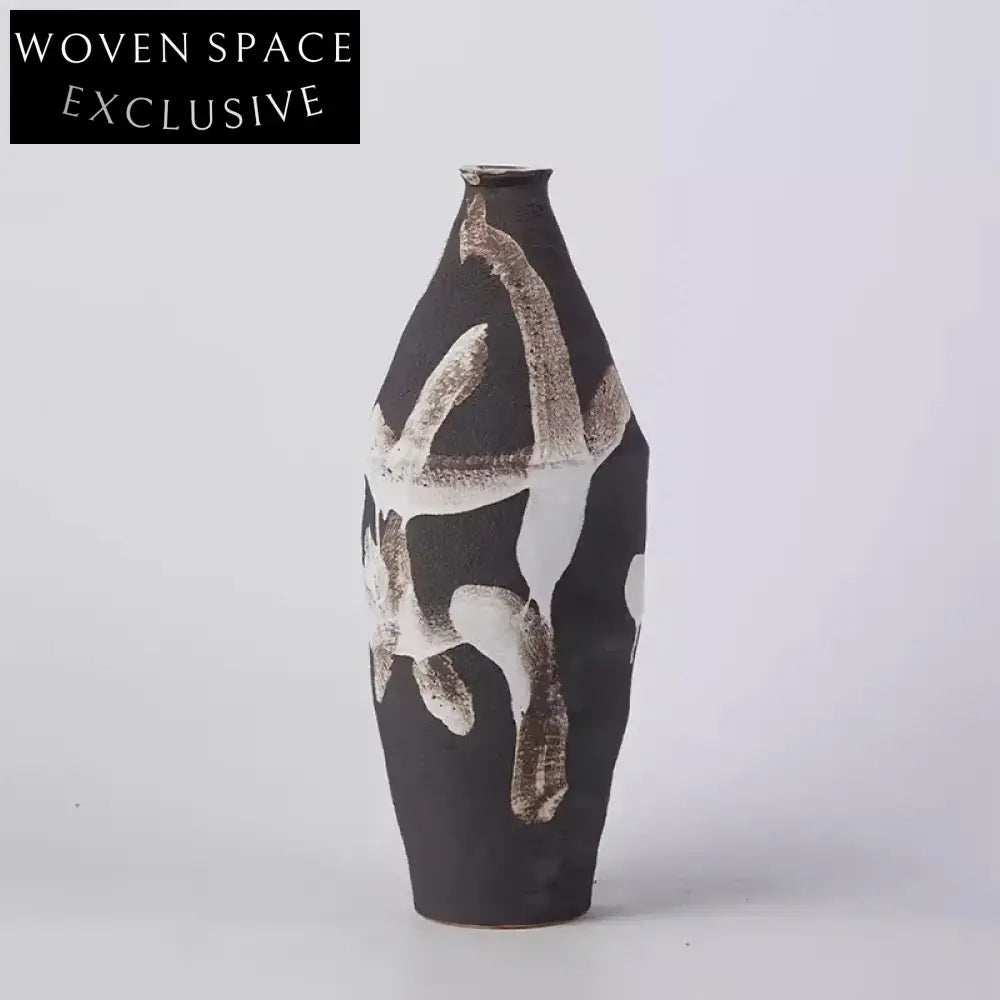 Elegant Matte Black Ceramic Flower Vase for Modern Home and Office Decor