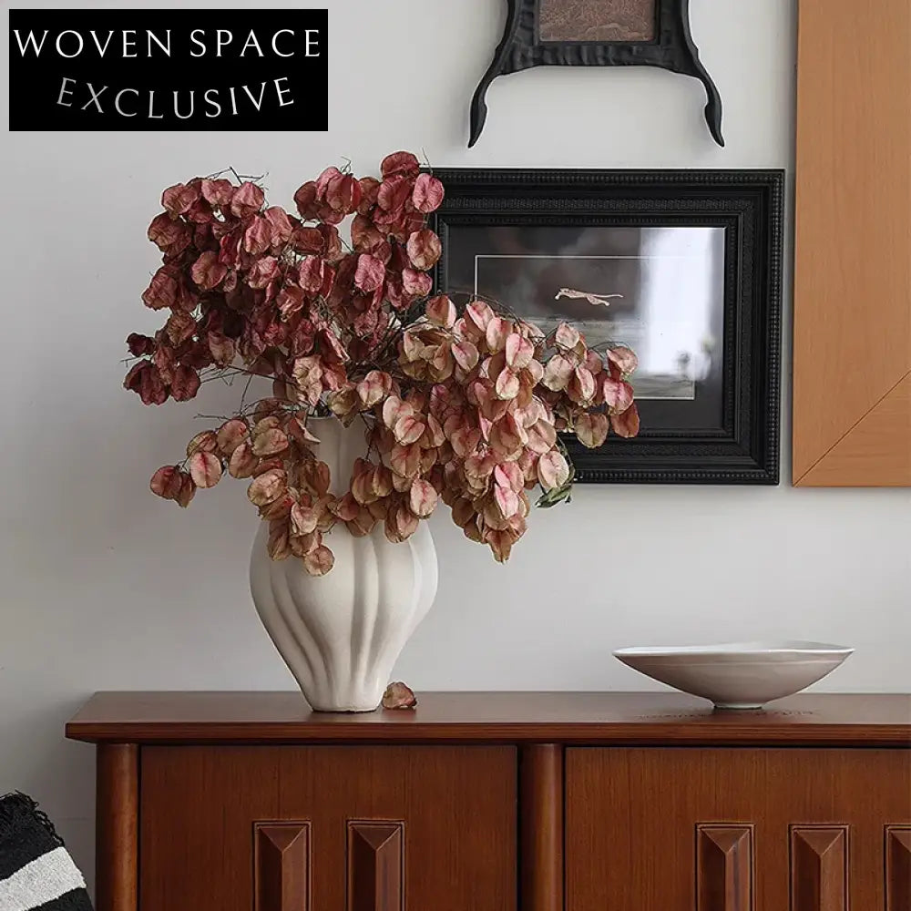 Elegant Matte Ceramic Tabletop Flower Vase for Modern Home Decor