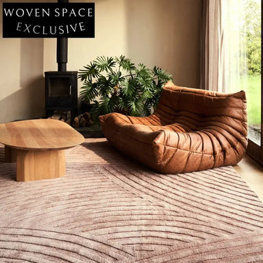 Elegant Minimalist Striped Area Rug for Modern Living Spaces