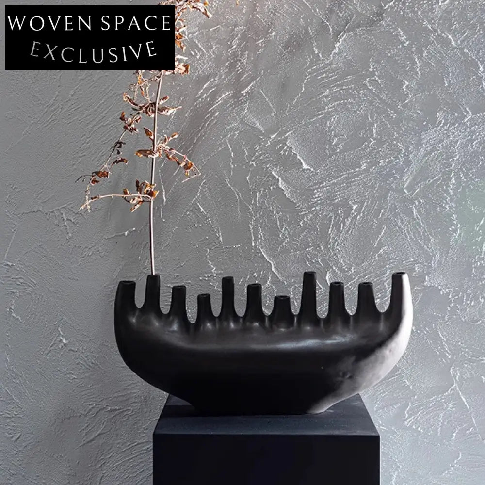 Elegant Modern Ceramic Sculptural Vase: Living Room & Hotel Decor Accent
